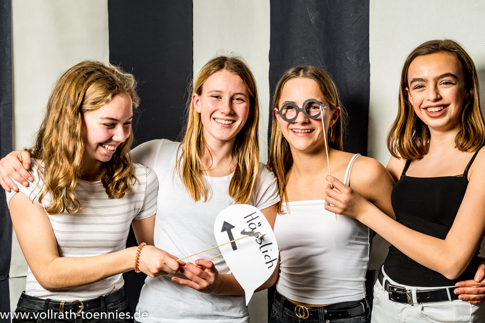 2020 02 01 Black & White Party 2366